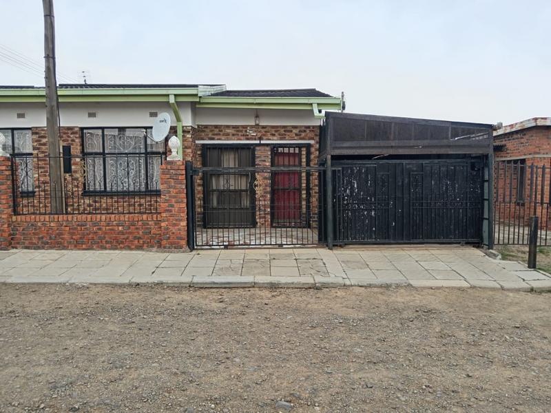 4 Bedroom Property for Sale in Kroonstad Free State